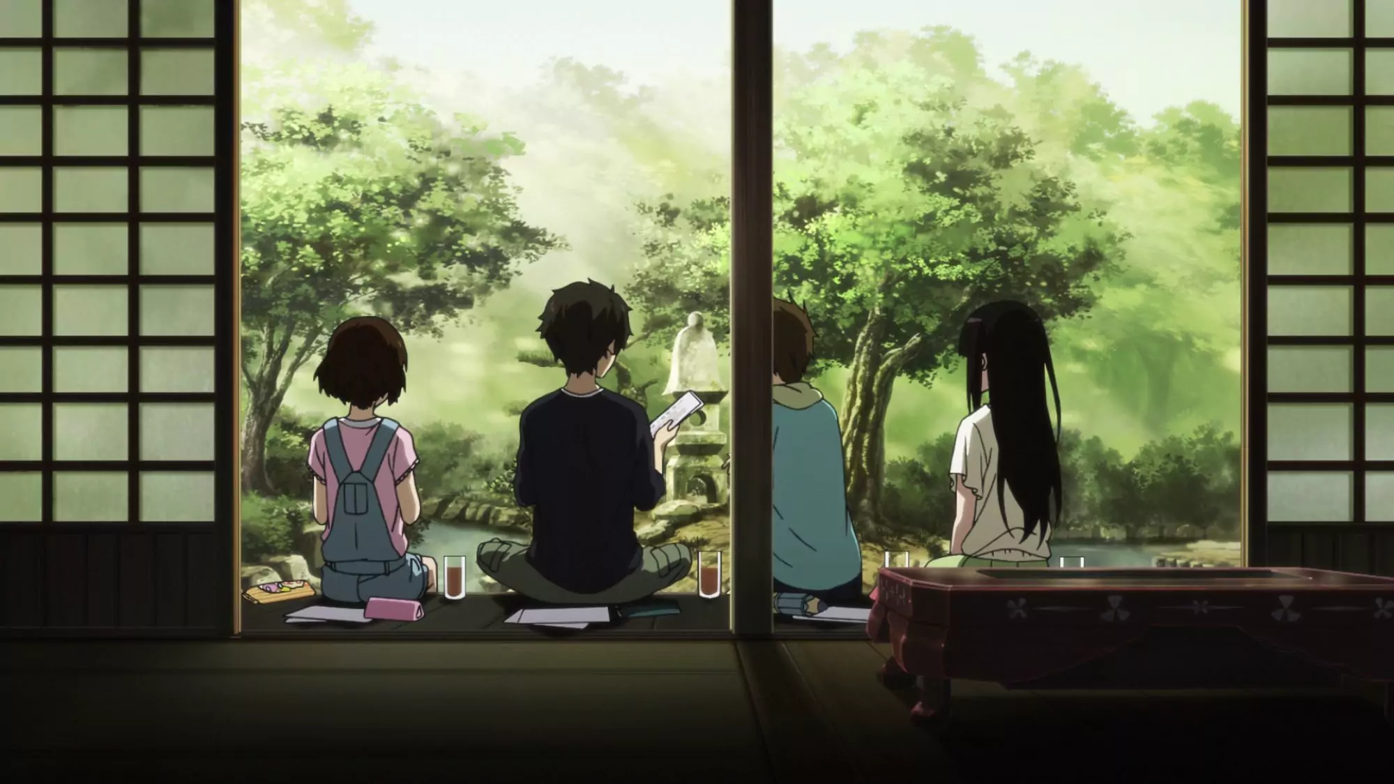 Hyouka characters Chitanda, Oreki, Satoshi, and Mayaka relax, enjoying a peaceful view of nature through a traditional window.